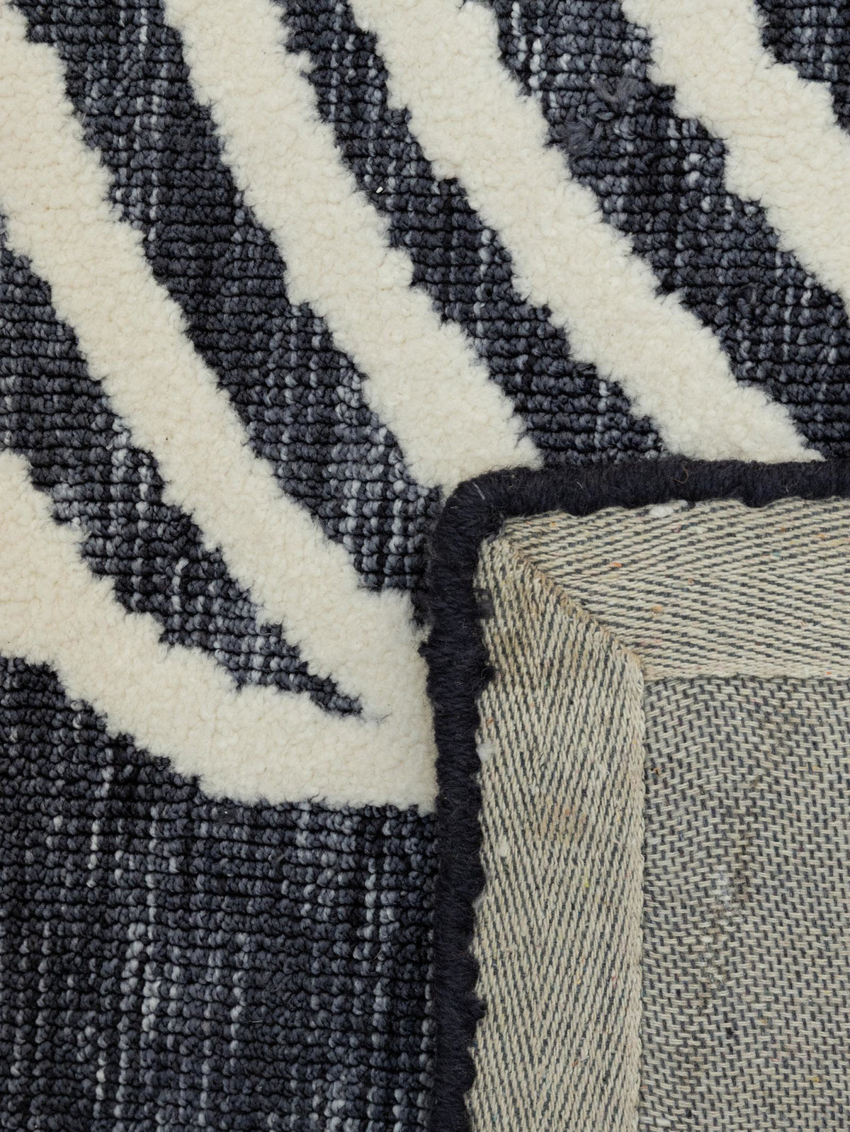 Aurelia Rugs