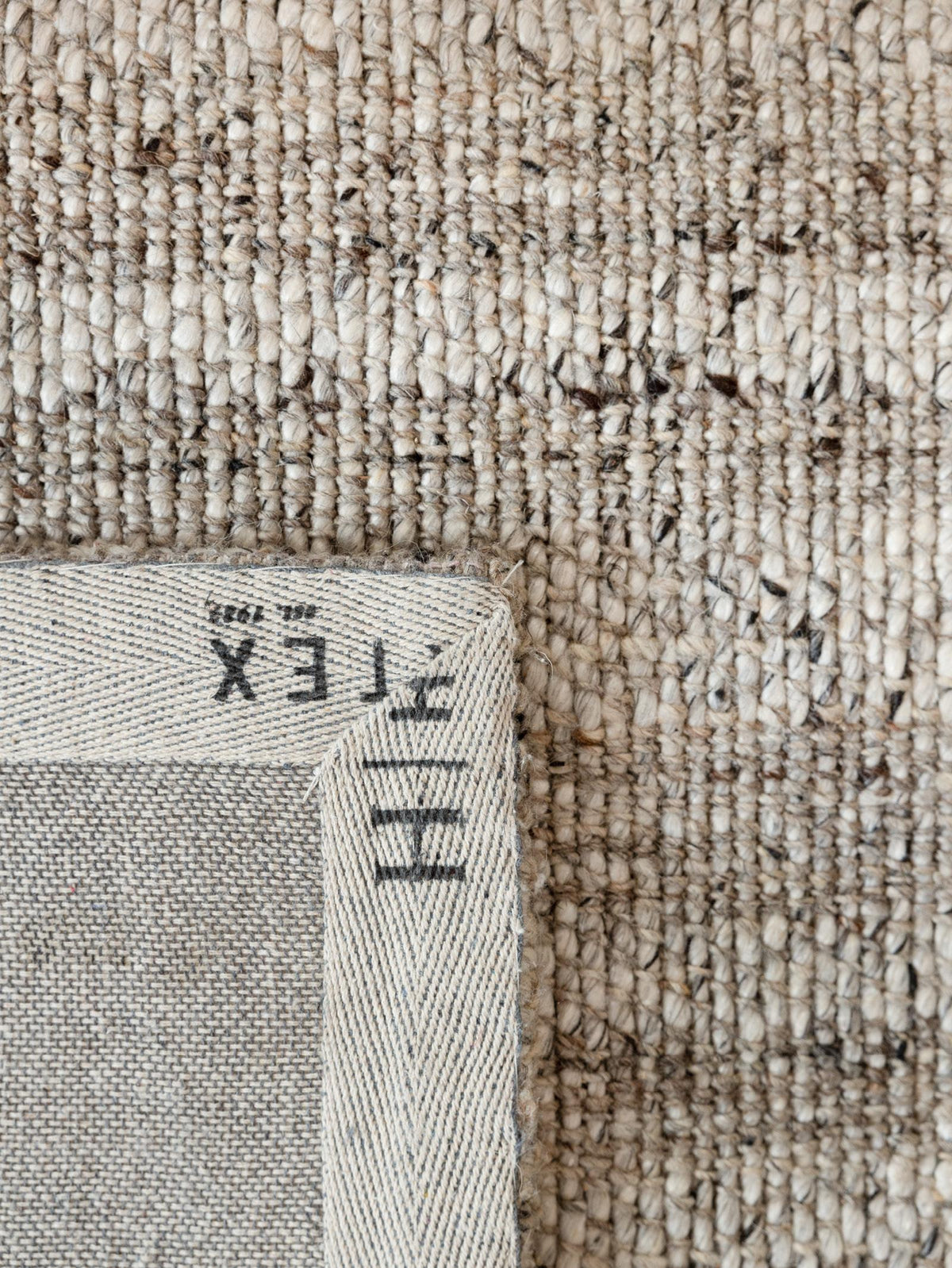 Avenue Rugs